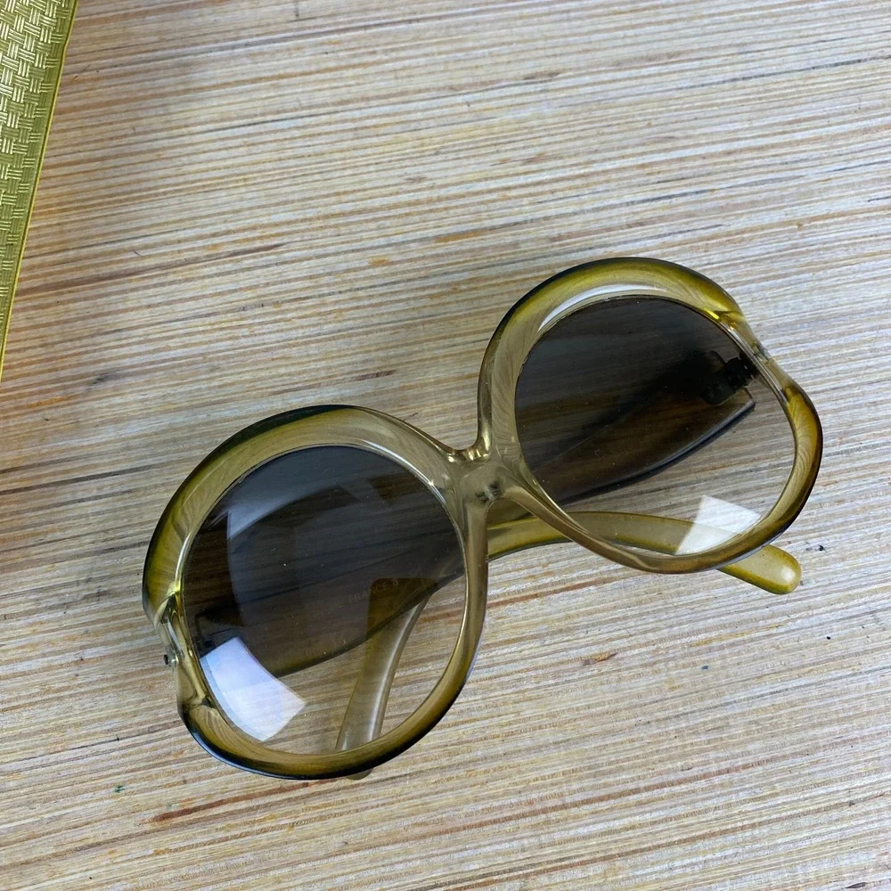 Vintage French riviera chic Sunglasses Oversized Semi Round Brown paris